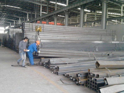 無(wú)錫無(wú)縫方管廠(chǎng).jpg 無(wú)錫無(wú)縫方管廠(chǎng).jpg